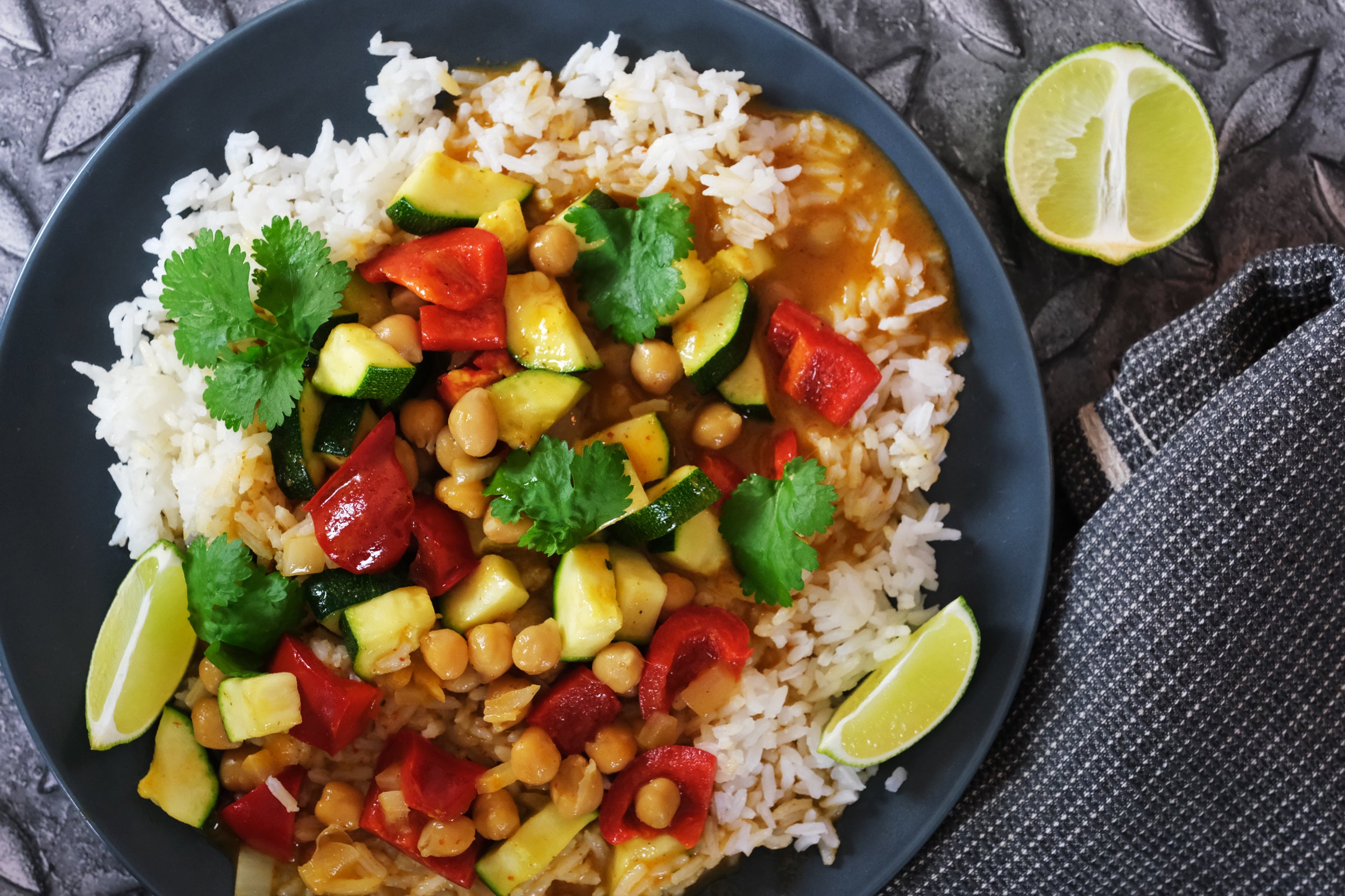 Spicy Chickpea Stew with Pepper and Zucchini
&ndash; Crucible Cookware