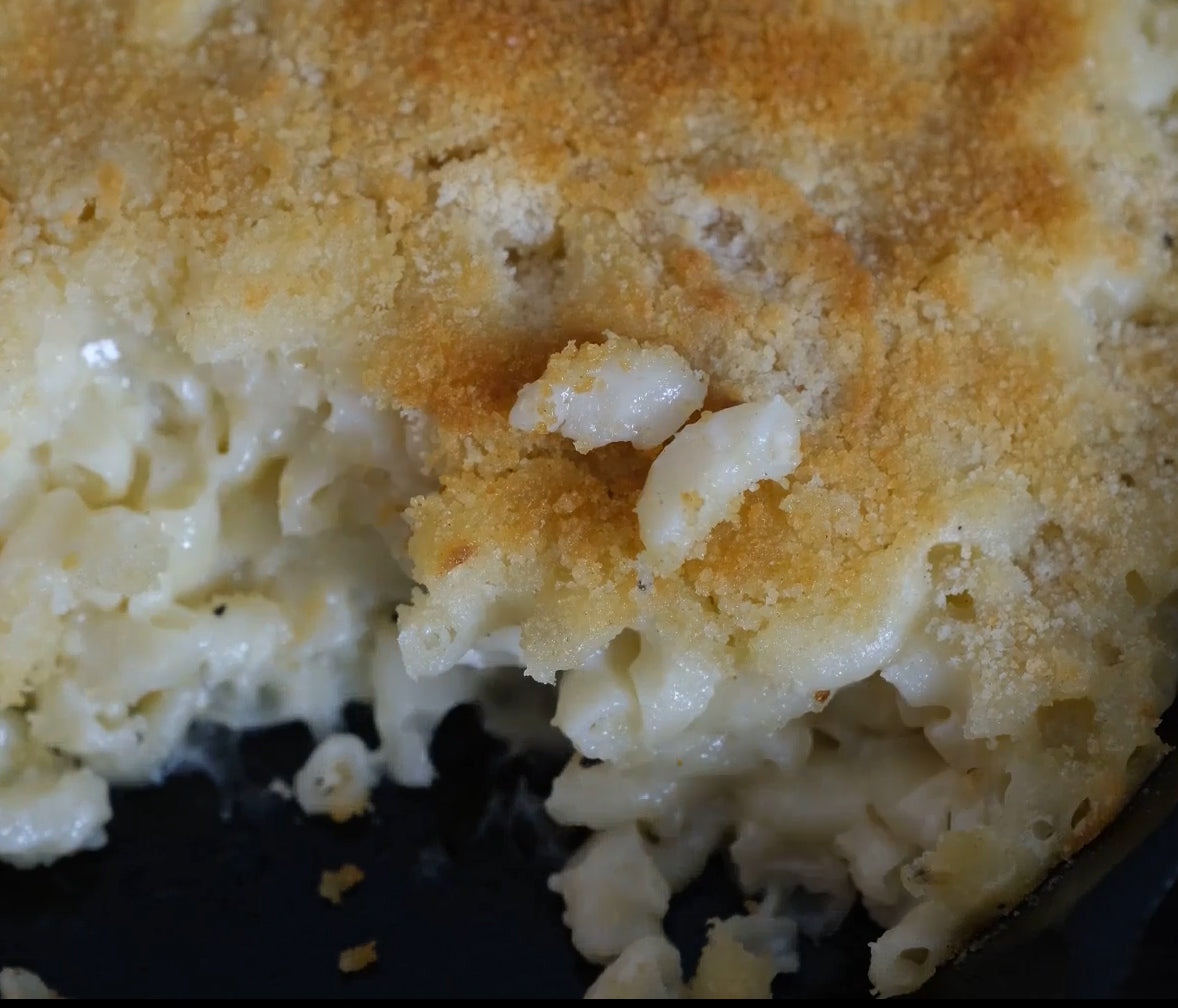 Mac & Cheese in a Cast Iron Skillet – Crucible Cookware