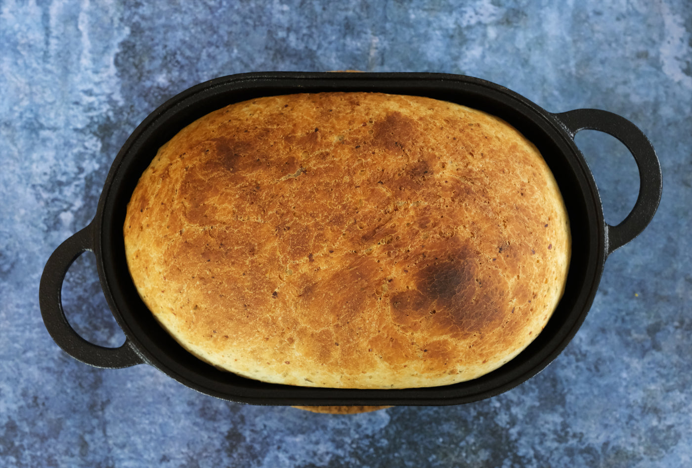 Cast Iron Bread Pan Dutch oven with Lid – Oven Safe Form for Baking, Artisan Bread Kit - Loaf Pan