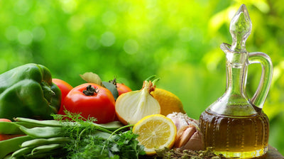 Holdbarheten til olivenolje og hvordan du oppbevarer den i hjemmet ditt