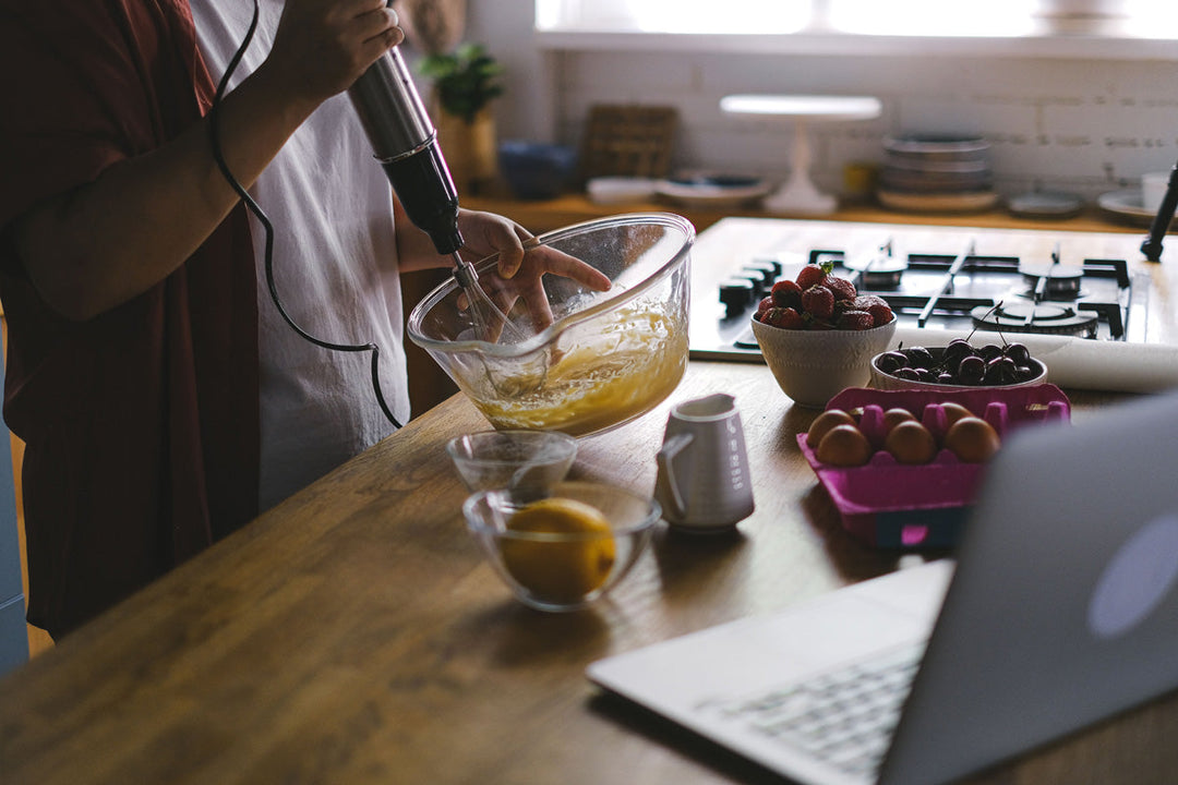 How to Use Technology to Make Cooking Fun and Easy at Home