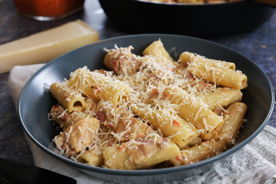 Creamy Ajvar Bacon Pasta recipe