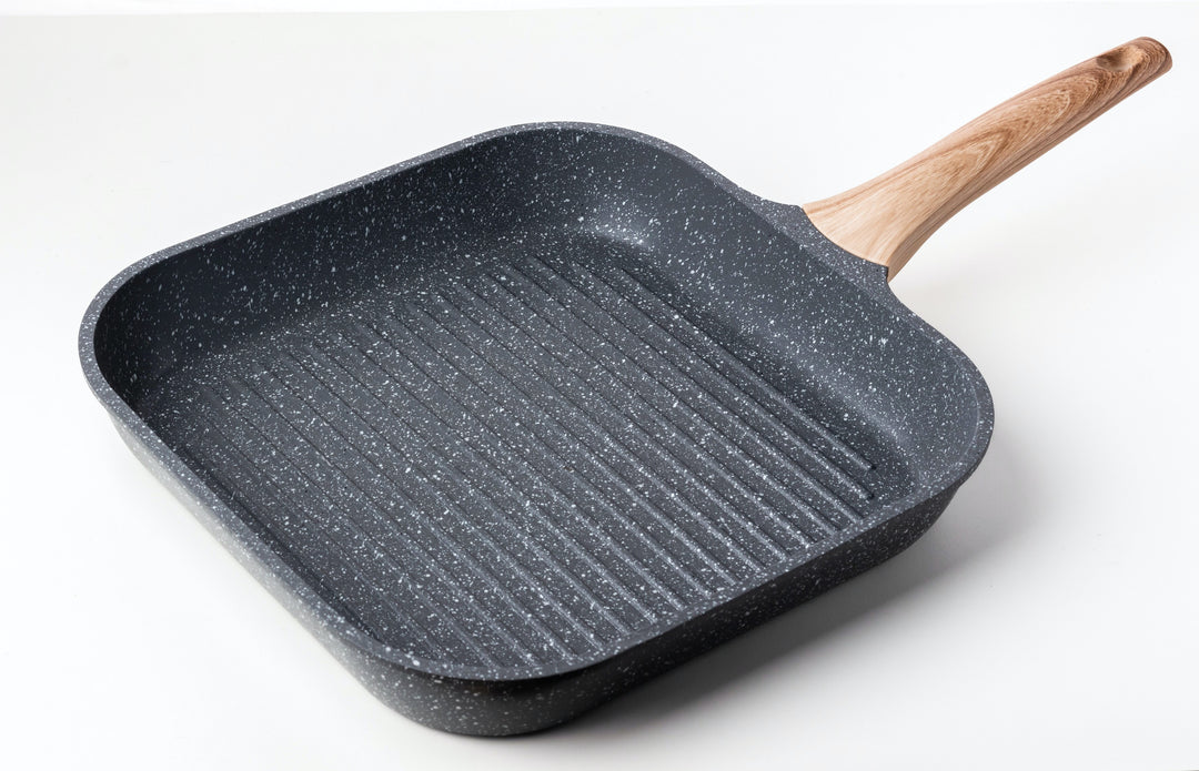 The Many Benefits of Cookware: Why It's Essential for Your Kitchen