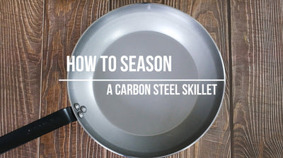 Cómo condimentar una sartén de acero al carbono