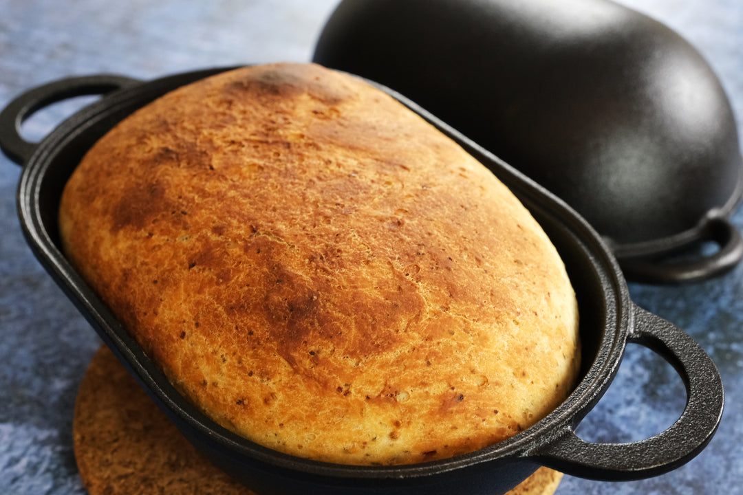 Cast Iron Bread Pan with Lid – Oven Safe Form for Baking, Artisan