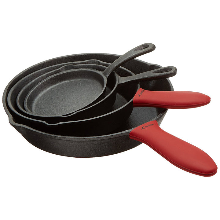 Cast Iron Skillets, Frying Pan Set Of 4 in different sizes, 2 Silicone Potholders stacked