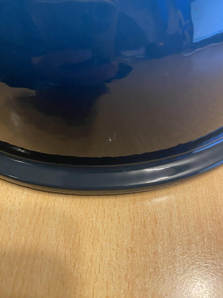 Discounted due to imperfection - Enameled Cast Iron Bread Pan, Sour Dough Artisan Bread Oven – Dark Teal Blue – Round 26 cm, 6.25 L (6.6 qt) – Boule Pan with a Deep Lid for Steam Baking