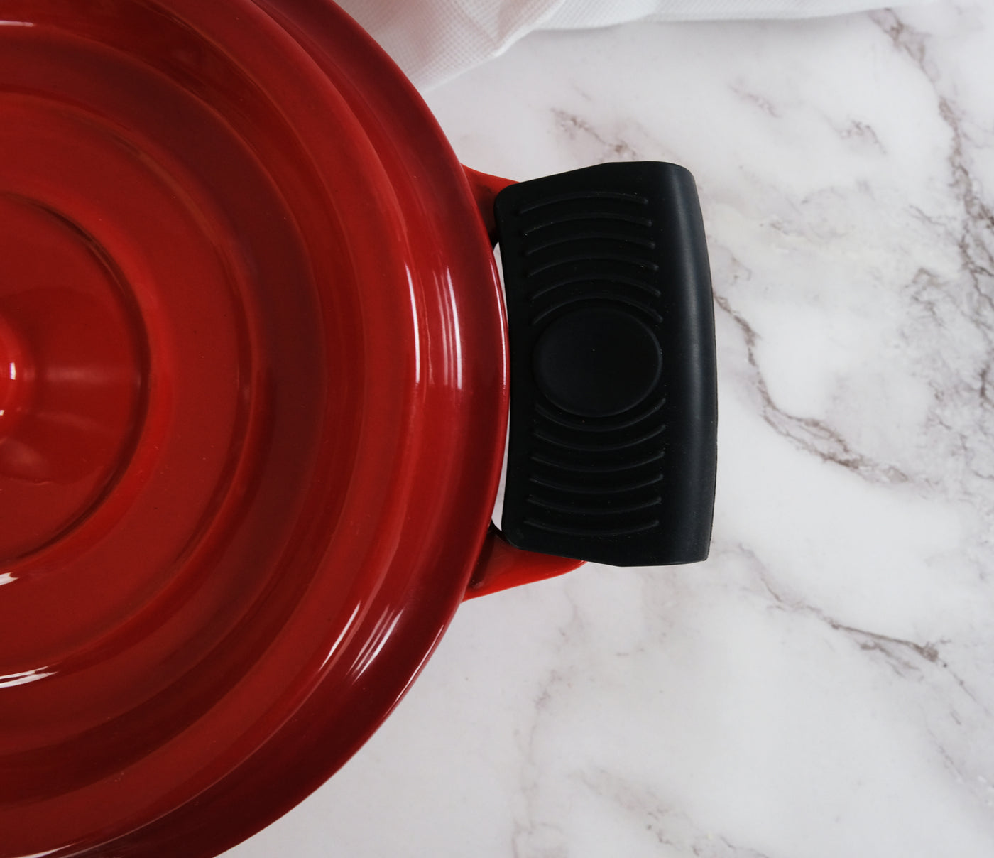 Эмалированная чугунная кастрюля для жарки (диаметр 7,87 дюйма / 20 см), форма для запекания - круглая красная